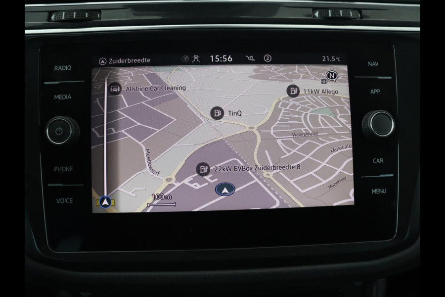 Volkswagen Tiguan 1.5 TSI Elegance | Panoramadak | Adaptive cruise | Stuur/stoel verwarming | Stoelmassage | Camera | Park assist | Sfeerverlichting | Full LED | Elektrische achterklep