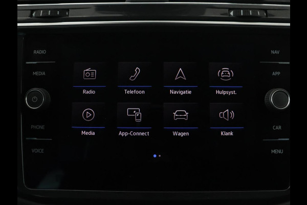 Volkswagen Tiguan 1.5 TSI Elegance | Panoramadak | Adaptive cruise | Stuur/stoel verwarming | Stoelmassage | Camera | Park assist | Sfeerverlichting | Full LED | Elektrische achterklep