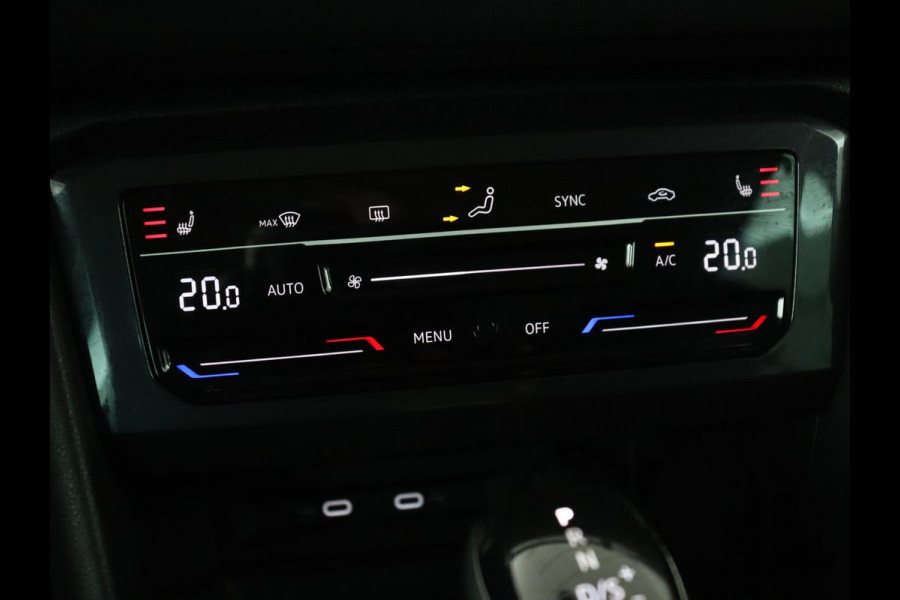 Volkswagen Tiguan 1.5 TSI Elegance | Panoramadak | Adaptive cruise | Stuur/stoel verwarming | Stoelmassage | Camera | Park assist | Sfeerverlichting | Full LED | Elektrische achterklep