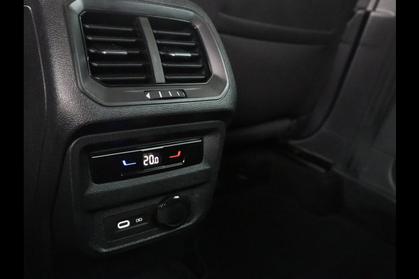Volkswagen Tiguan 1.5 TSI Elegance | Panoramadak | Adaptive cruise | Stuur/stoel verwarming | Stoelmassage | Camera | Park assist | Sfeerverlichting | Full LED | Elektrische achterklep