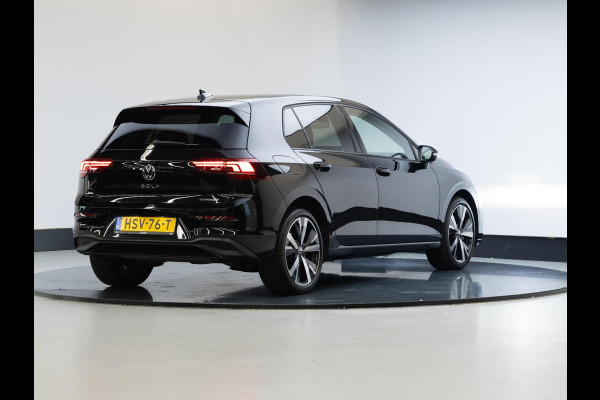 Volkswagen Golf 1.5 eHybrid Life Edition 204pk |  Pano-dak| 18'LM-velgen | extra getint glas| dode hoek spiegel