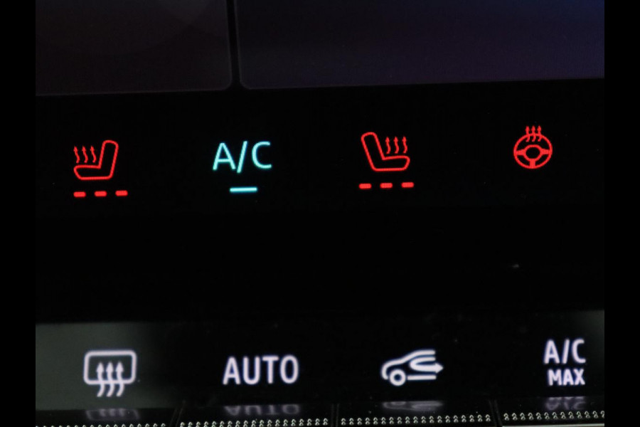Renault Austral 1.2 E-Tech full hybrid 200 evolution | SOH 92.4% | Half Leder | Massage | Stuur/stoel verwarming | Adaptive cruise | Camera | Carplay | Climate control | Full LED |