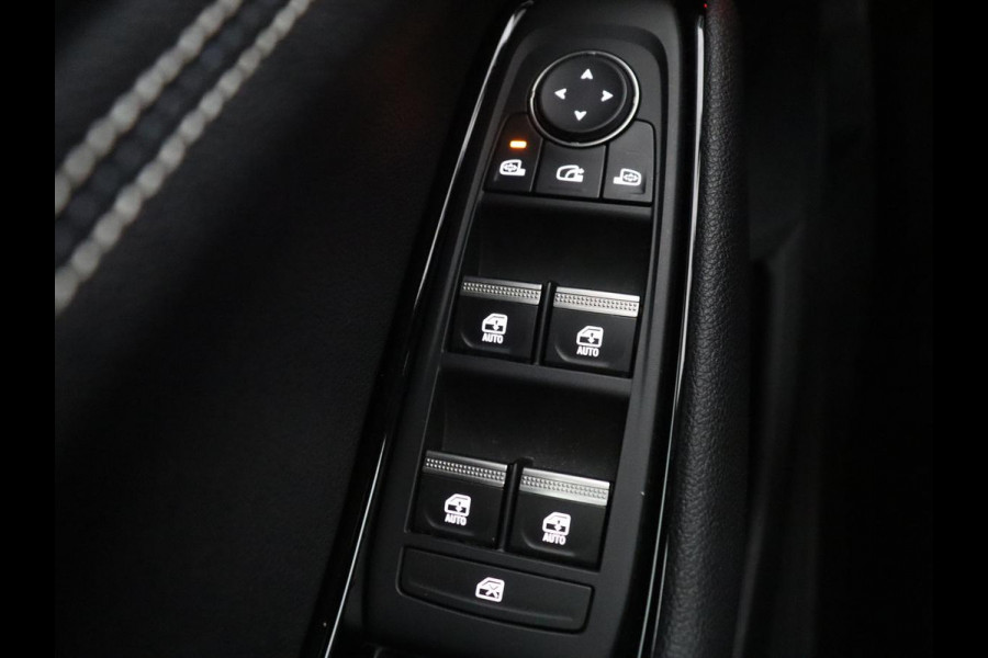 Renault Austral 1.2 E-Tech full hybrid 200 evolution | SOH 92.4% | Half Leder | Massage | Stuur/stoel verwarming | Adaptive cruise | Camera | Carplay | Climate control | Full LED |