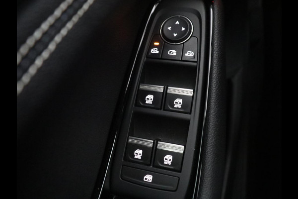 Renault Austral 1.2 E-Tech full hybrid 200 evolution | SOH 92.4% | Half Leder | Massage | Stuur/stoel verwarming | Adaptive cruise | Camera | Carplay | Climate control | Full LED |