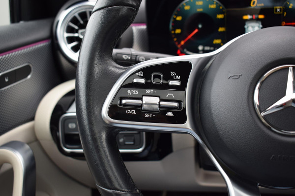 Mercedes-Benz A-Klasse 250 e Business Solution Luxury Limited | Pano | Leer | Burmester | Stoelverwarming