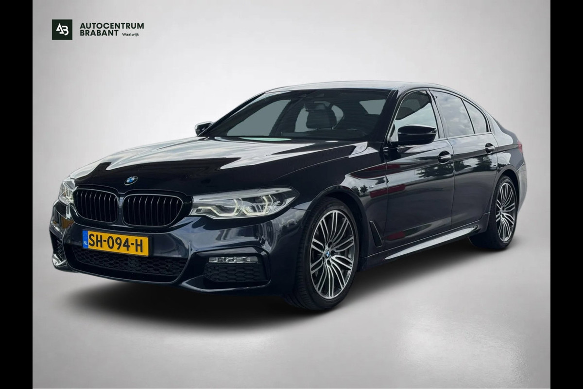 BMW 5 Serie 530i High Executive (NL-auto, Dealer OndH, Navi, StoelV, Harman/Kardon, Camera, Head-up, Comfort Stoelen, Etc)