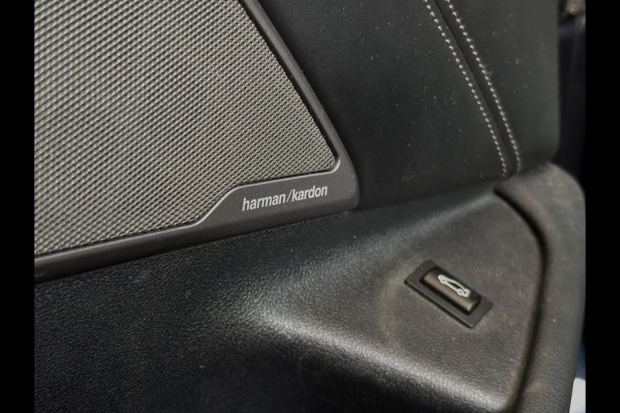 BMW 5 Serie 530i High Executive (NL-auto, Dealer OndH, Navi, StoelV, Harman/Kardon, Camera, Head-up, Comfort Stoelen, Etc)