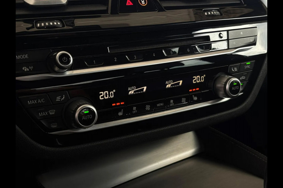 BMW 5 Serie 530i High Executive (NL-auto, Dealer OndH, Navi, StoelV, Harman/Kardon, Camera, Head-up, Comfort Stoelen, Etc)