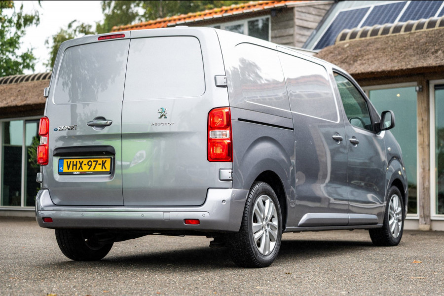 Peugeot e-Expert Standard Pro 75 kWh Soh 92% I Camera I Parkeersensoren I Climate I Cruise I Head Up I CarPlay I Android