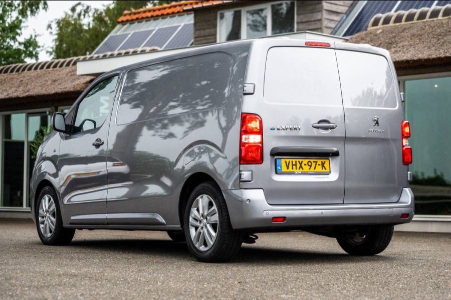 Peugeot e-Expert Standard Pro 75 kWh Soh 92% I Camera I Parkeersensoren I Climate I Cruise I Head Up I CarPlay I Android