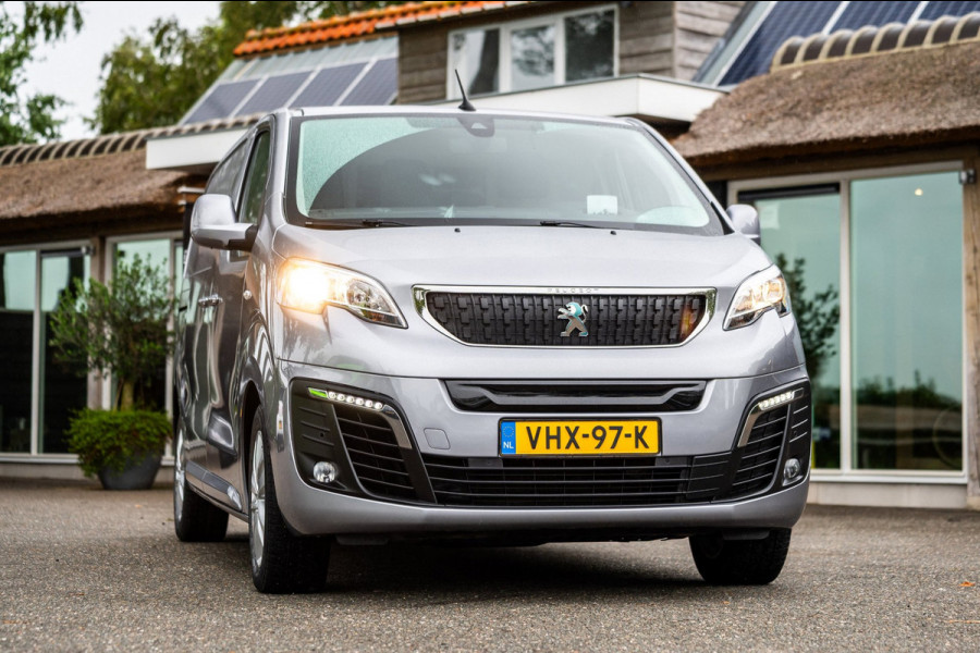 Peugeot e-Expert Standard Pro 75 kWh Soh 92% I Camera I Parkeersensoren I Climate I Cruise I Head Up I CarPlay I Android