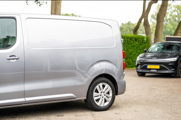 Peugeot e-Expert Standard Pro 75 kWh Soh 92% I Camera I Parkeersensoren I Climate I Cruise I Head Up I CarPlay I Android