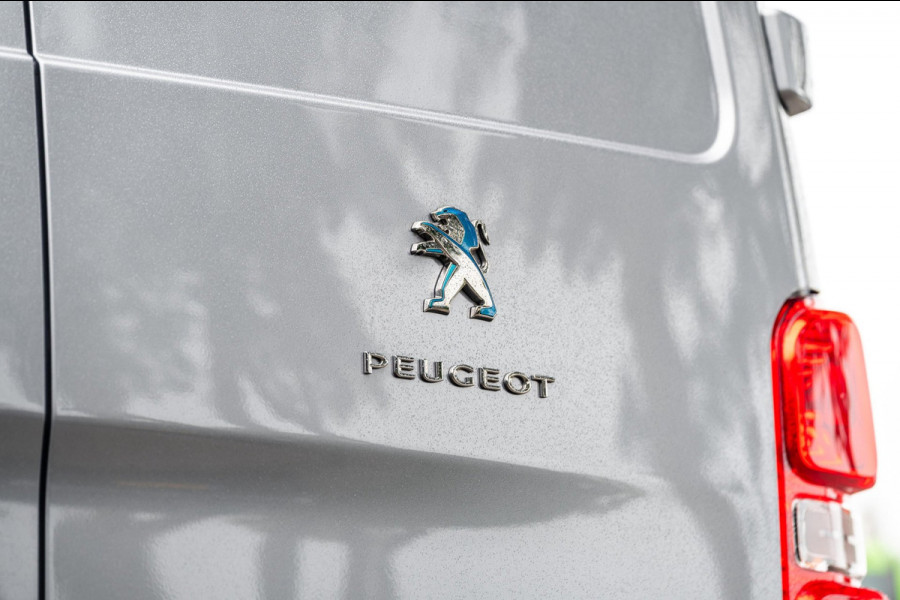 Peugeot e-Expert Standard Pro 75 kWh Soh 92% I Camera I Parkeersensoren I Climate I Cruise I Head Up I CarPlay I Android