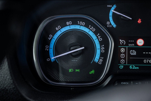 Peugeot e-Expert Standard Pro 75 kWh Soh 92% I Camera I Parkeersensoren I Climate I Cruise I Head Up I CarPlay I Android