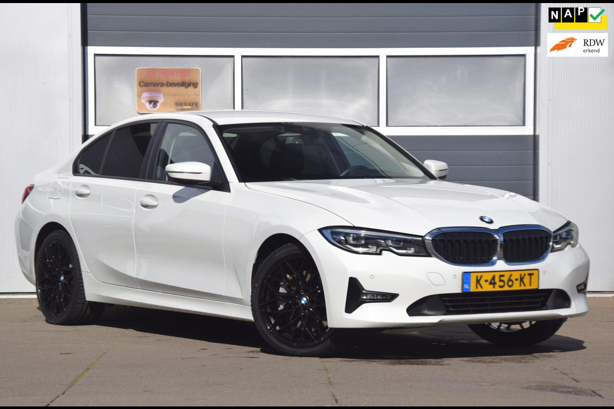 BMW 3-serie 330e eDrive Edition PREMIUM AUDIO/DAB/LEDEREN BEKLEDING/ 19'' BREEDSET 599 EURO MEERPRIJS