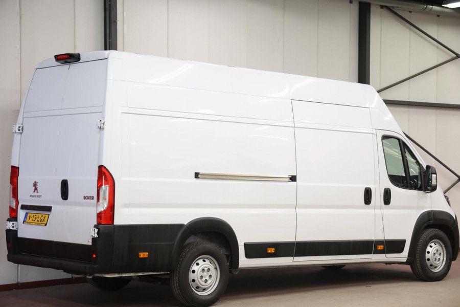 Peugeot Boxer 2.2 BlueHDi 140PK L4H3