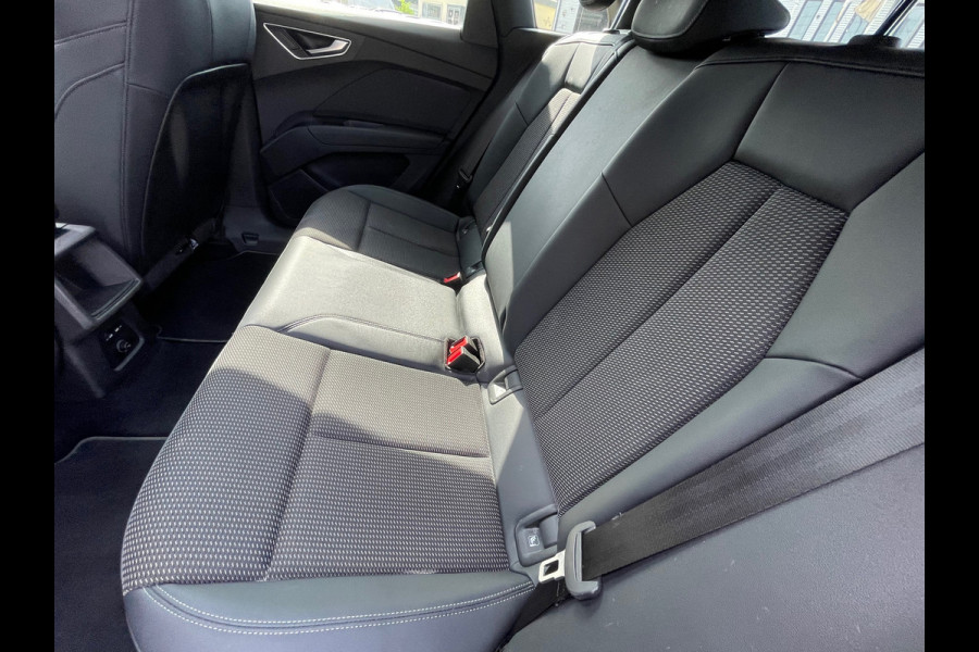 Audi Q4 e-tron 40 Launch edition S Competition 77 kWh|SOH90%|DealerOnderh|Pano|