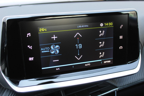Peugeot e-2008 EV Active 50 kWh 91% SOH | Camera | Carplay | Cruise | Stoelverwarming
