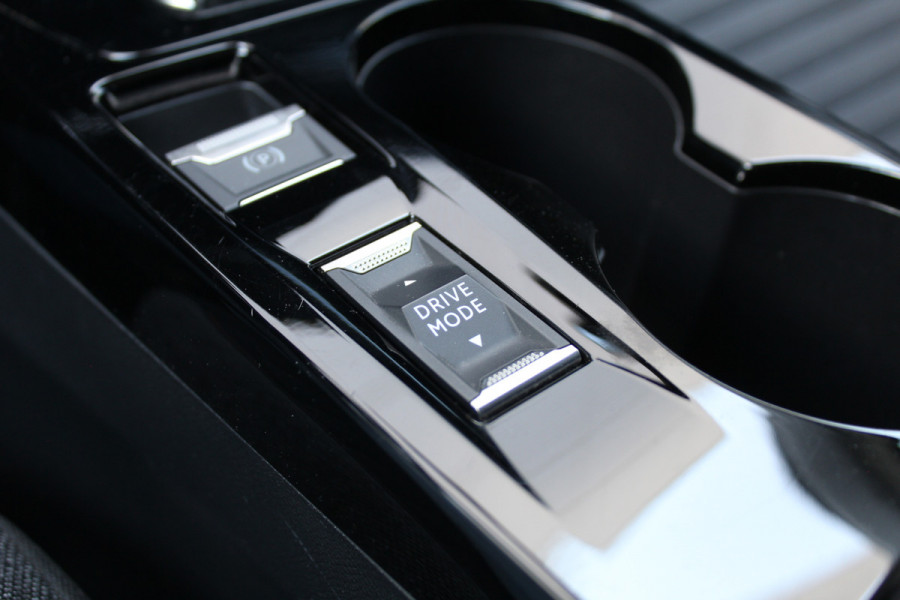 Peugeot e-2008 EV Active 50 kWh 91% SOH | Camera | Carplay | Cruise | Stoelverwarming