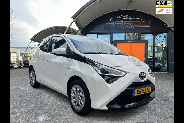 Toyota Aygo 1.0 VVT-i X-PLAY CAMERA Rijklaarprijs!