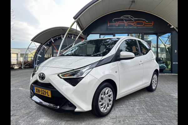 Toyota Aygo 1.0 VVT-i X-PLAY CAMERA Rijklaarprijs!