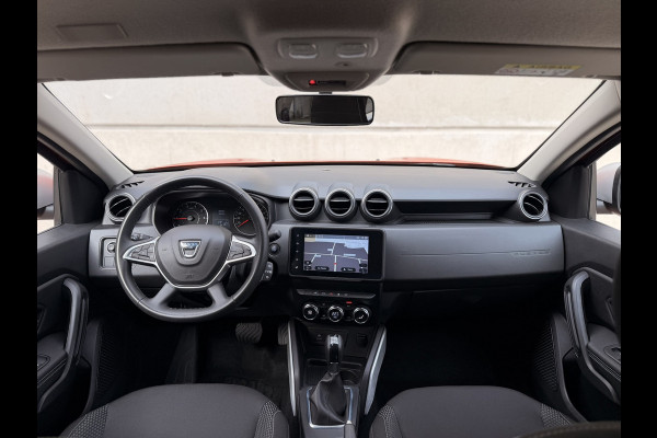 Dacia Duster 1.3 TCe Prestige Automaat Trekhaak CarPlay Camera DAB Cruise