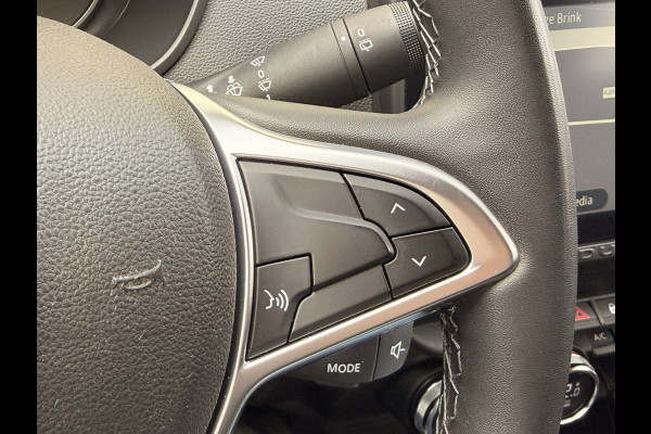 Dacia Duster 1.3 TCe Prestige Automaat Trekhaak CarPlay Camera DAB Cruise