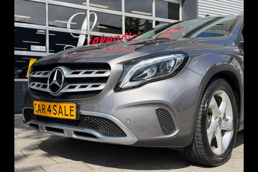 Mercedes-Benz GLA 180 Urban Sport - Navigatie I Airco I 1/2 Leder Sport interieur & Velgen I LED I Camera - PDC I