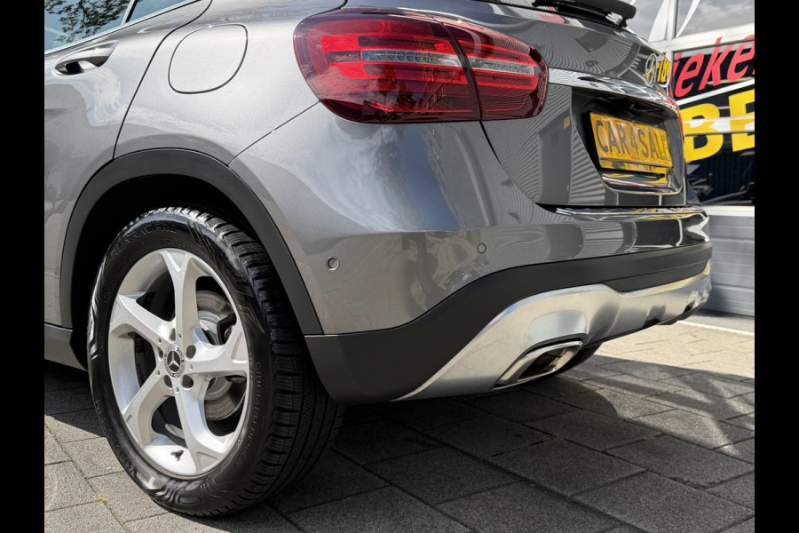 Mercedes-Benz GLA 180 Urban Sport - Navigatie I Airco I 1/2 Leder Sport interieur & Velgen I LED I Camera - PDC I
