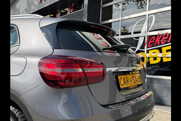 Mercedes-Benz GLA 180 Urban Sport - Navigatie I Airco I 1/2 Leder Sport interieur & Velgen I LED I Camera - PDC I