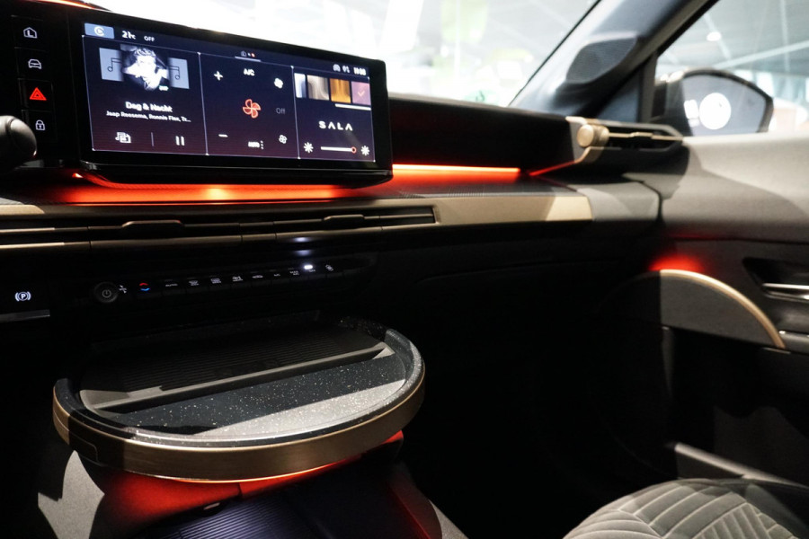 Lancia Ypsilon Edizione Limitata 51 kWh + 360° CAMERA / DODEHOEK / BEKLEDING FLUWEEL / SFEERVERLICHTING