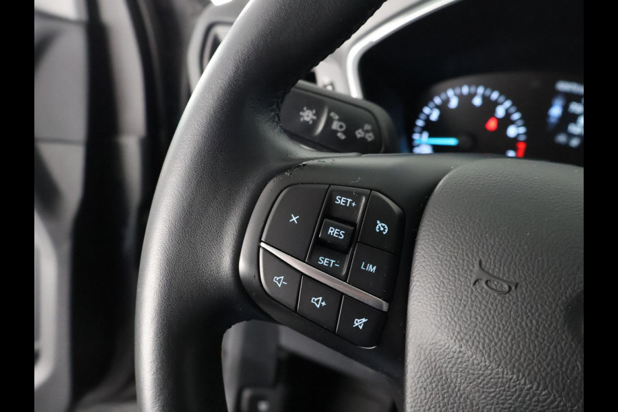 Ford Kuga 1.5 EcoBoost Titanium *Garantie tot 02-2031! | Stuur-& Stoelverwarming | Navigatie | Trekhaak | Camera | Climate Control |