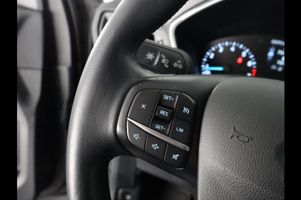 Ford Kuga 1.5 EcoBoost Titanium *Garantie tot 02-2031! | Stuur-& Stoelverwarming | Navigatie | Trekhaak | Camera | Climate Control |