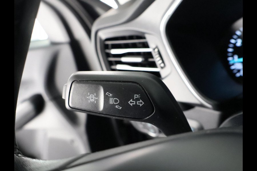 Ford Kuga 1.5 EcoBoost Titanium *Garantie tot 02-2031! | Stuur-& Stoelverwarming | Navigatie | Trekhaak | Camera | Climate Control |