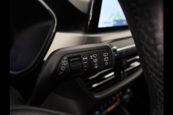 Ford Kuga 1.5 EcoBoost Titanium *Garantie tot 02-2031! | Stuur-& Stoelverwarming | Navigatie | Trekhaak | Camera | Climate Control |