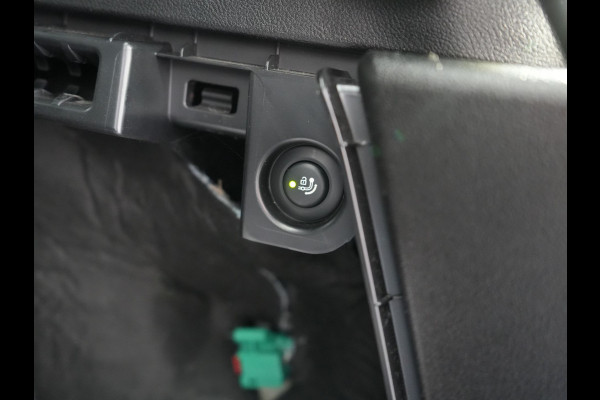 BMW X3 xDrive30e PHEV FACELIFT 293pk Dealer O.H | Trekhaak | Panodak | 360 Camera | Lederen Sportstoelen Verwarmd | Cruise Control | Apple Carplay | Virtual | Navigatie | DAB | 18"L.M | Plug In Hybrid |