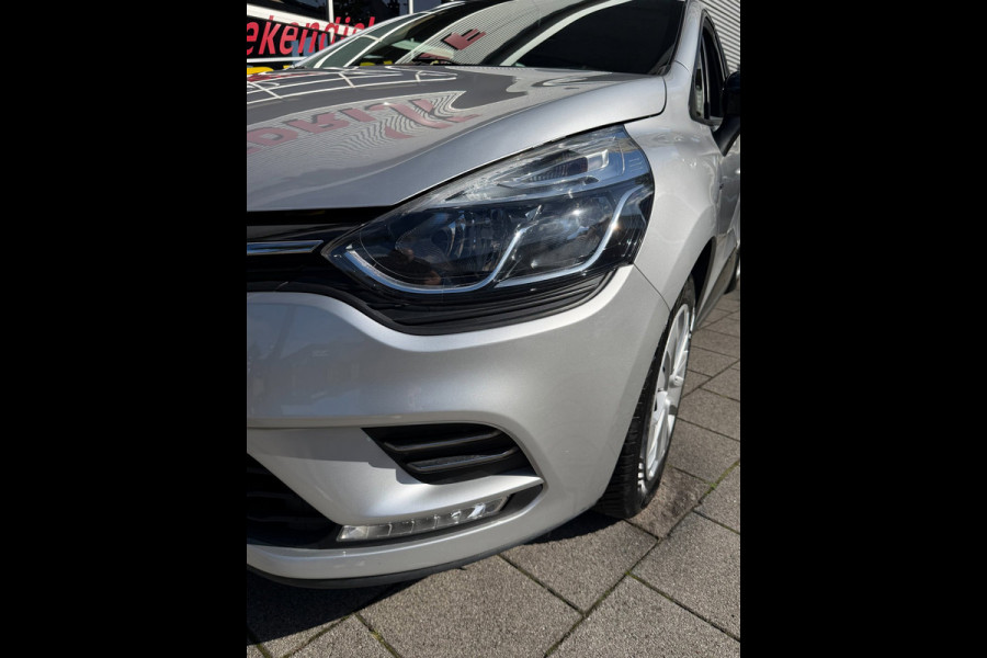 Renault Clio Estate 0.9 TCe Limited - Apple CarPlay / Navigatie I Airco I LED I Comfort pakket I 103.000 KM - Dealer onderhouden