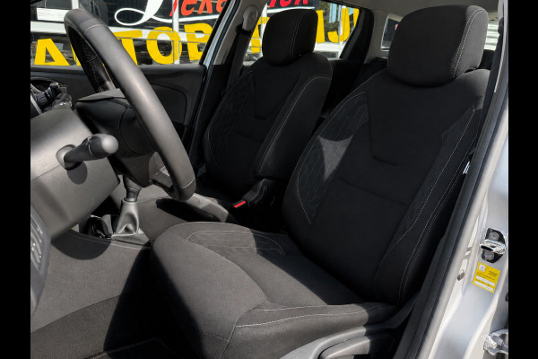 Renault Clio Estate 0.9 TCe Limited - Apple CarPlay / Navigatie I Airco I LED I Comfort pakket I 103.000 KM - Dealer onderhouden