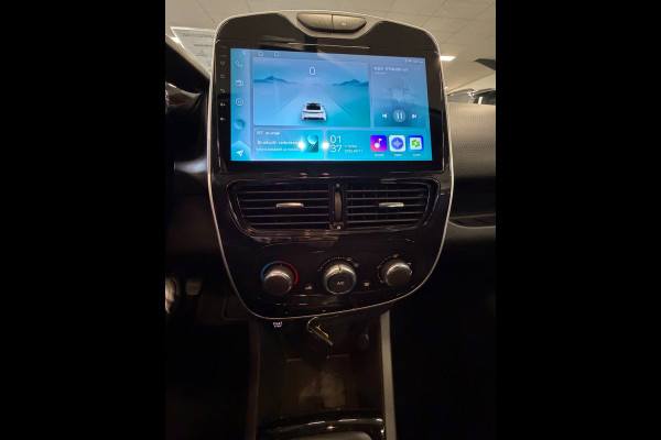 Renault Clio Estate 0.9 TCe Limited - Apple CarPlay / Navigatie I Airco I LED I Comfort pakket I 103.000 KM - Dealer onderhouden