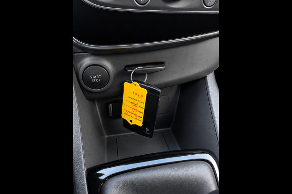 Renault Clio Estate 0.9 TCe Limited - Apple CarPlay / Navigatie I Airco I LED I Comfort pakket I 103.000 KM - Dealer onderhouden