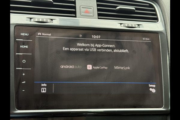 Volkswagen e-Golf e-Golf 2e Eigenaar|Navi|Camera|Virtual Cockpit|Carplay|Stoelverwarming|N.A.P|APK tot 01-2027