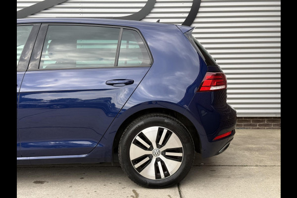 Volkswagen e-Golf e-Golf 2e Eigenaar|Navi|Camera|Virtual Cockpit|Carplay|Stoelverwarming|N.A.P|APK tot 01-2027