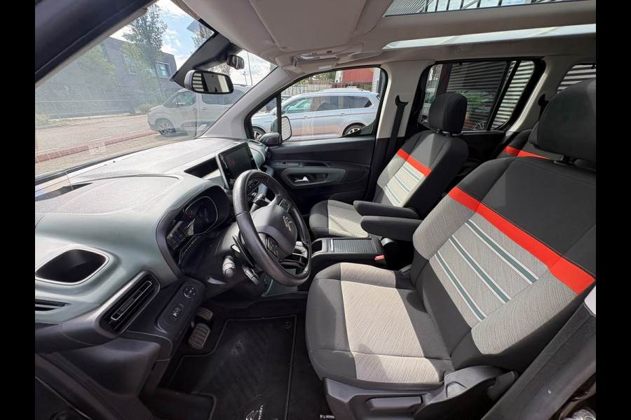 Citroën Berlingo XTR ! WEINIG KM! NIEUWSTAAT PANO,CAMERA,HEAD-UP