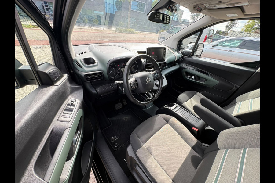 Citroën Berlingo XTR ! WEINIG KM! NIEUWSTAAT PANO,CAMERA,HEAD-UP