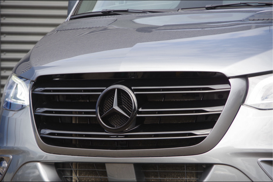 Mercedes-Benz Sprinter 317 1.9 CDI L2H2 3-ZITS, FACELIFT, AUT. LED, STOELVERWARMING, MBUX 10'', CAMERA, NAVI, CRUISE, CLIMA, PARKEERSENSOREN