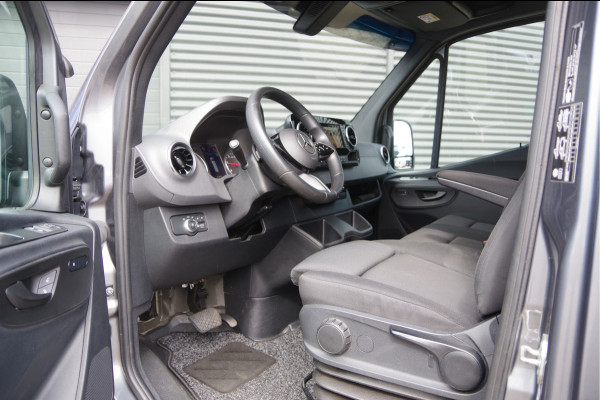 Mercedes-Benz Sprinter 317 1.9 CDI L2H2 3-ZITS, FACELIFT, AUT. LED, STOELVERWARMING, MBUX 10'', CAMERA, NAVI, CRUISE, CLIMA, PARKEERSENSOREN