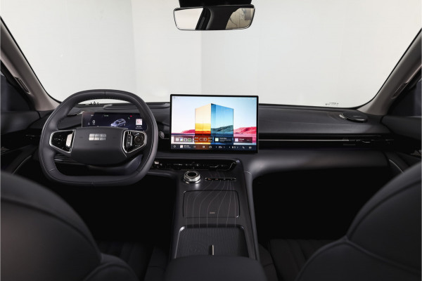 GEELY E5 Max+ 68 kWh | Pano | 360 Camera | V2L | Warmtepomp | HUD | Stoelverwarming & verkoeling | Massagestoelen+Memory | Elek. klep | Flyme |  | 19" | 2335