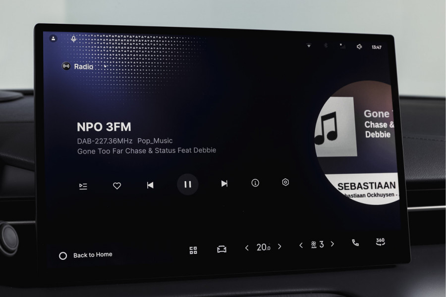 GEELY E5 Max+ 68 kWh | Pano | 360 Camera | V2L | Warmtepomp | HUD | Stoelverwarming & verkoeling | Massagestoelen+Memory | Elek. klep | Flyme |  | 19" | 2335