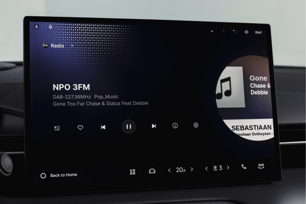 GEELY E5 Max+ 68 kWh | Pano | 360 Camera | V2L | Warmtepomp | HUD | Stoelverwarming & verkoeling | Massagestoelen+Memory | Elek. klep | Flyme |  | 19" | 2335