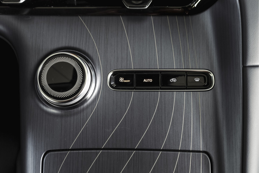 GEELY E5 Max+ 68 kWh | Pano | 360 Camera | V2L | Warmtepomp | HUD | Stoelverwarming & verkoeling | Massagestoelen+Memory | Elek. klep | Flyme |  | 19" | 2335